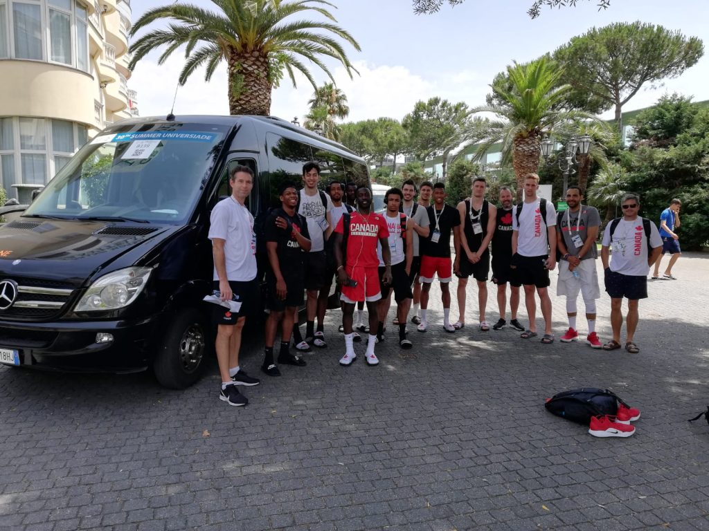 Noleggio minibus per transfer squadre sportive