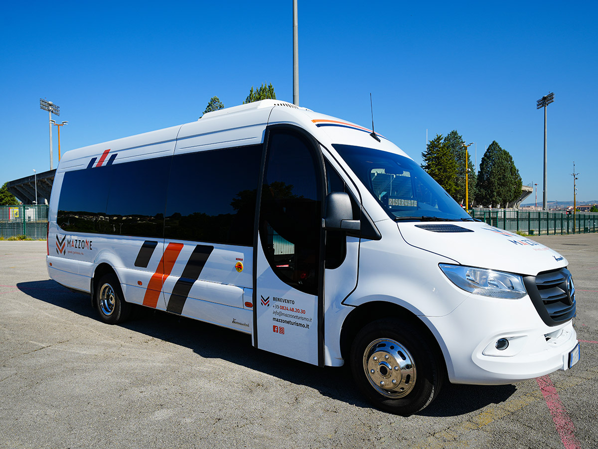 Minibus-20-posti